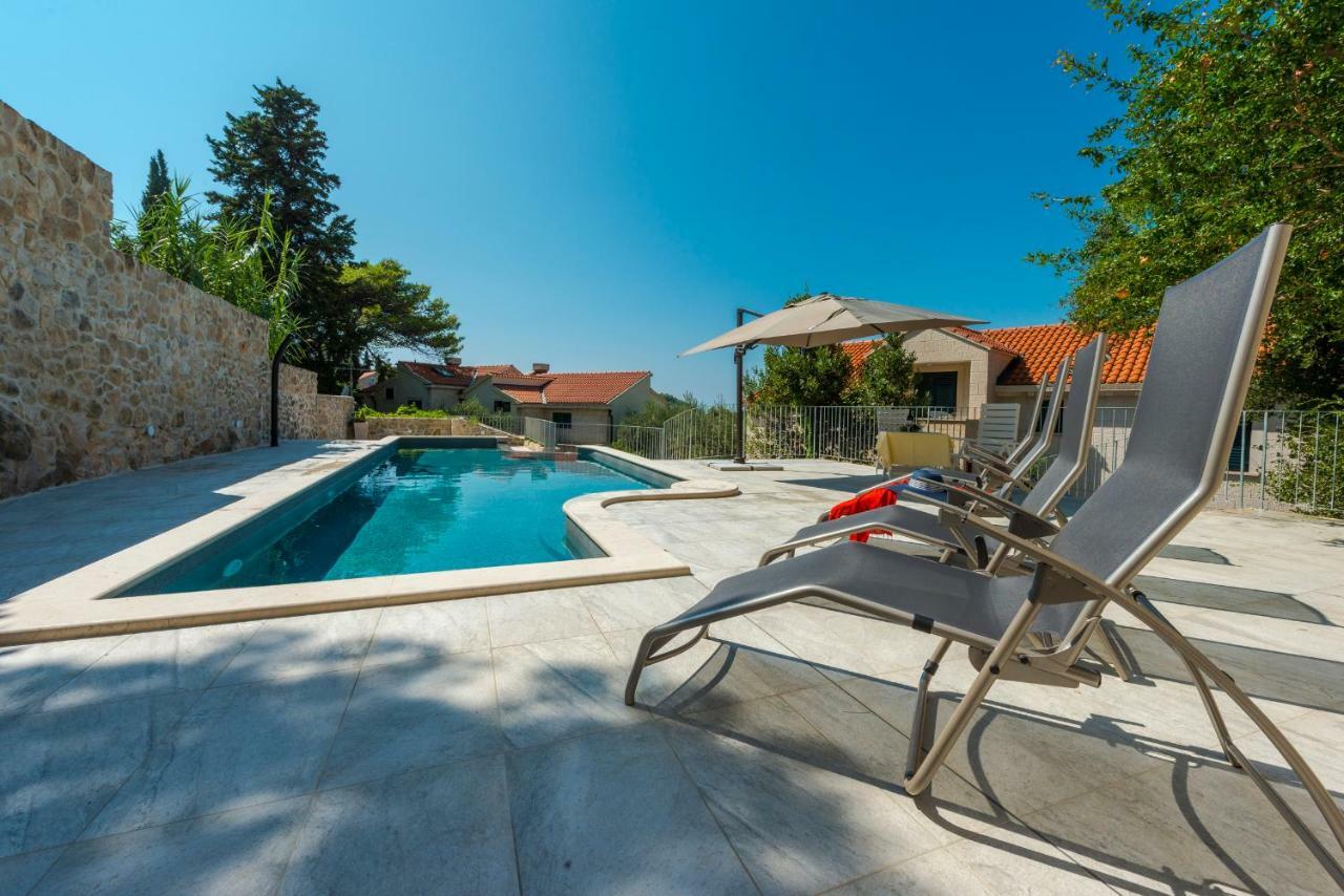 Apartment Obradovic *