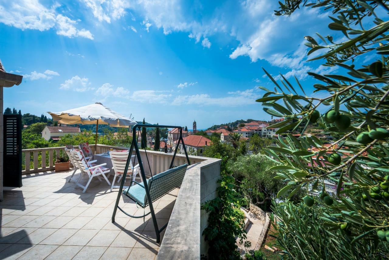 Obradovic Apartment Cavtat