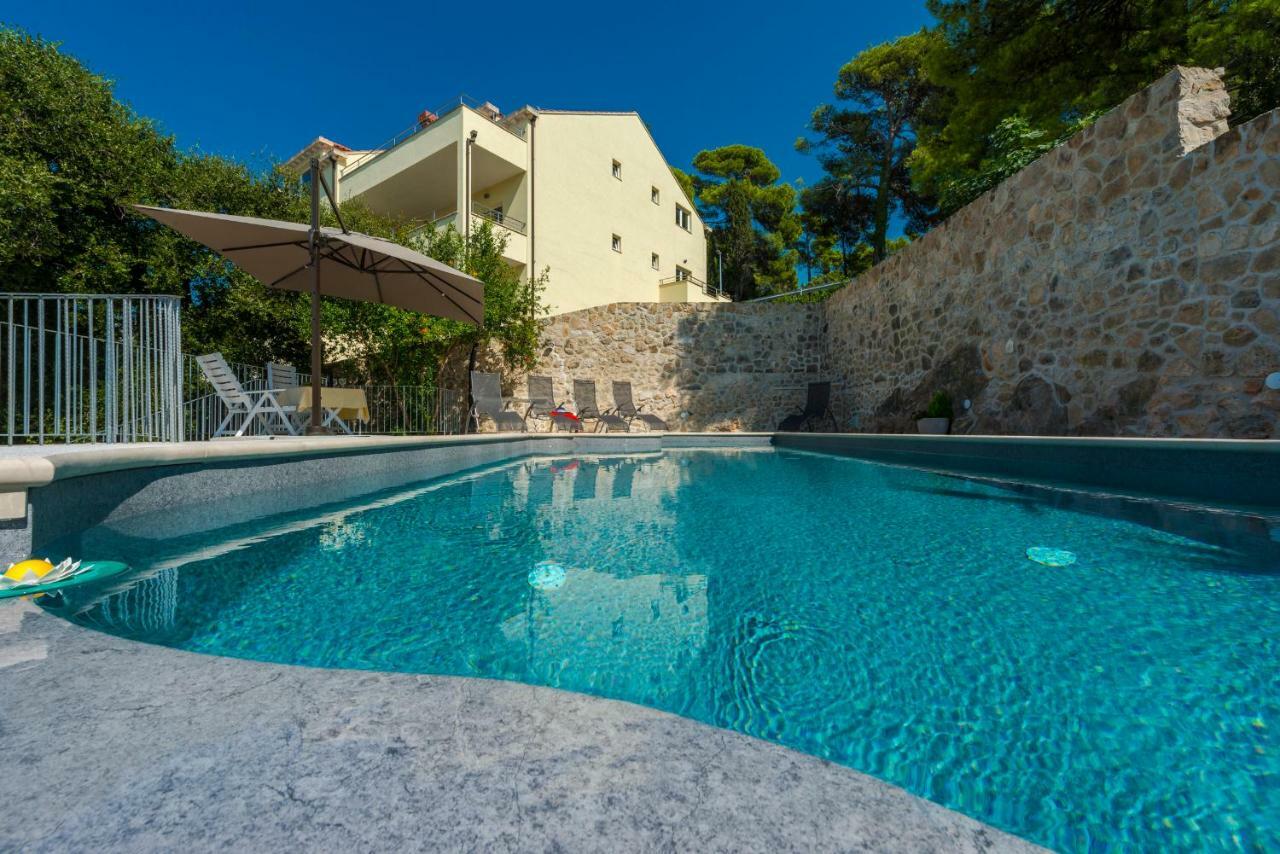 Apartment Obradovic *
